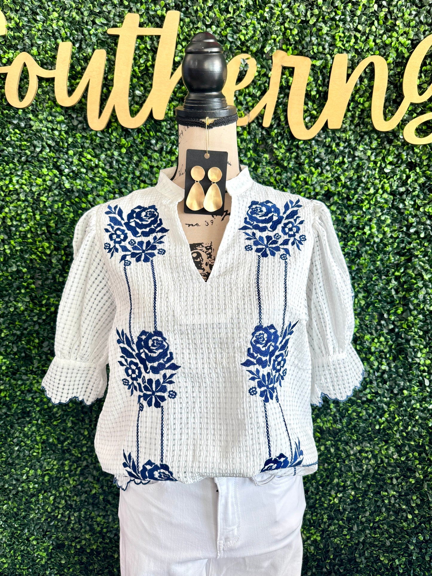 Ellington White Top