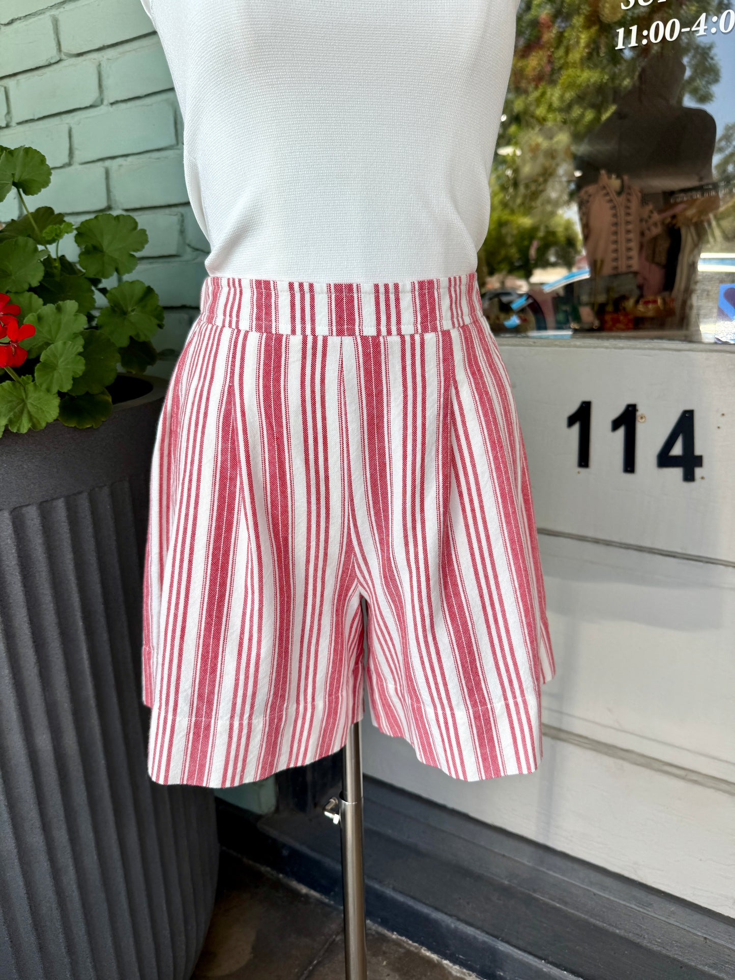 Sundae Strip Short