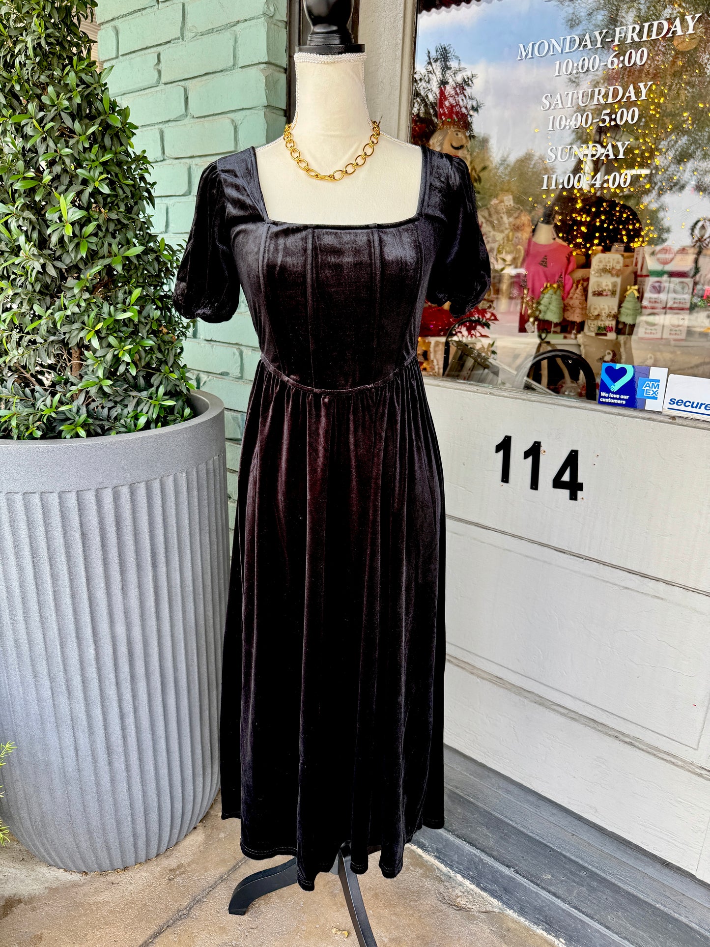 Kami Velvet Midi