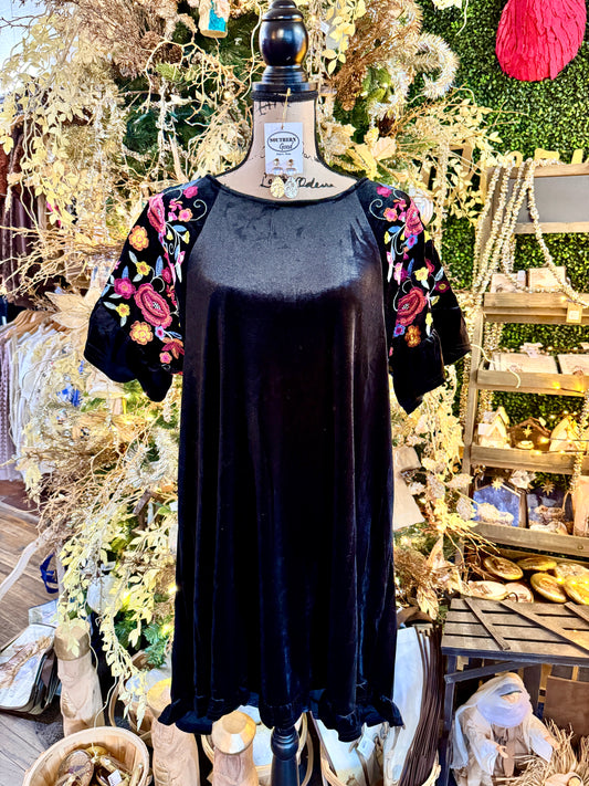 Larkin Velvet Dress