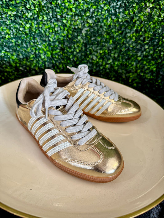 Stevie Gold Sneaker