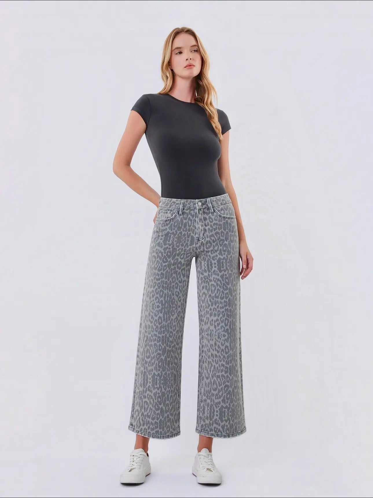 Olivia Grey Leopard Jean