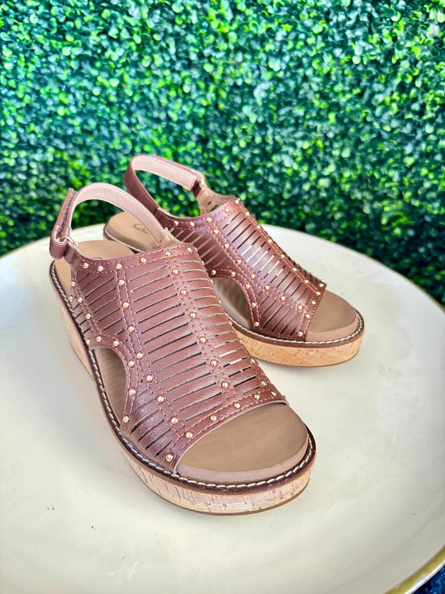 Can We Go Mahogany Wedge