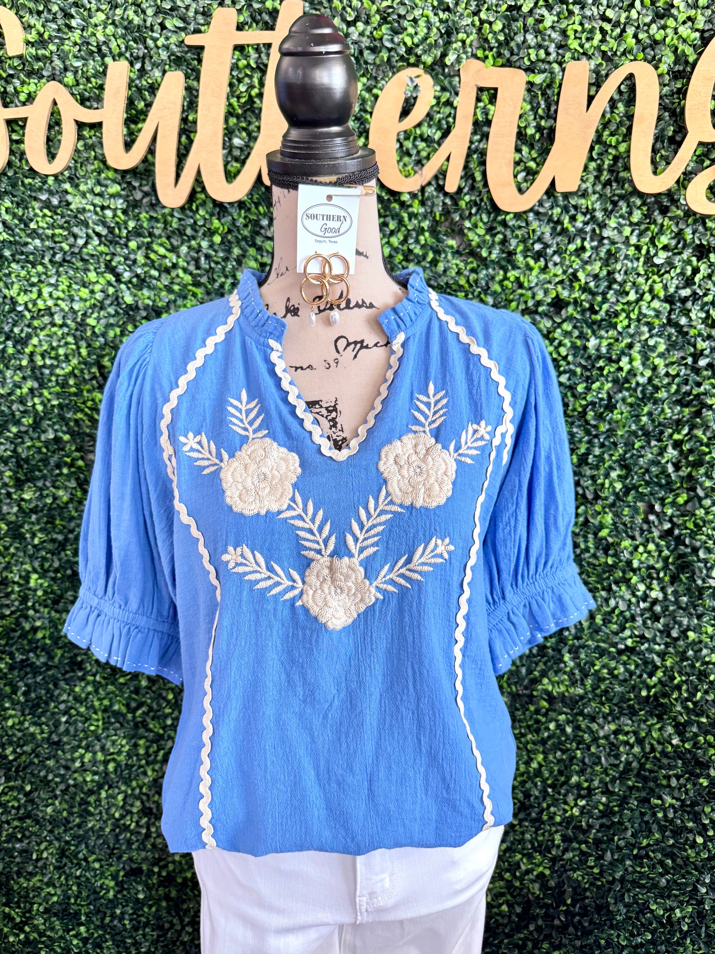 Dana Embroidered Top