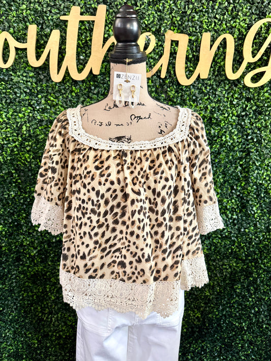 Lisa Leopard Top