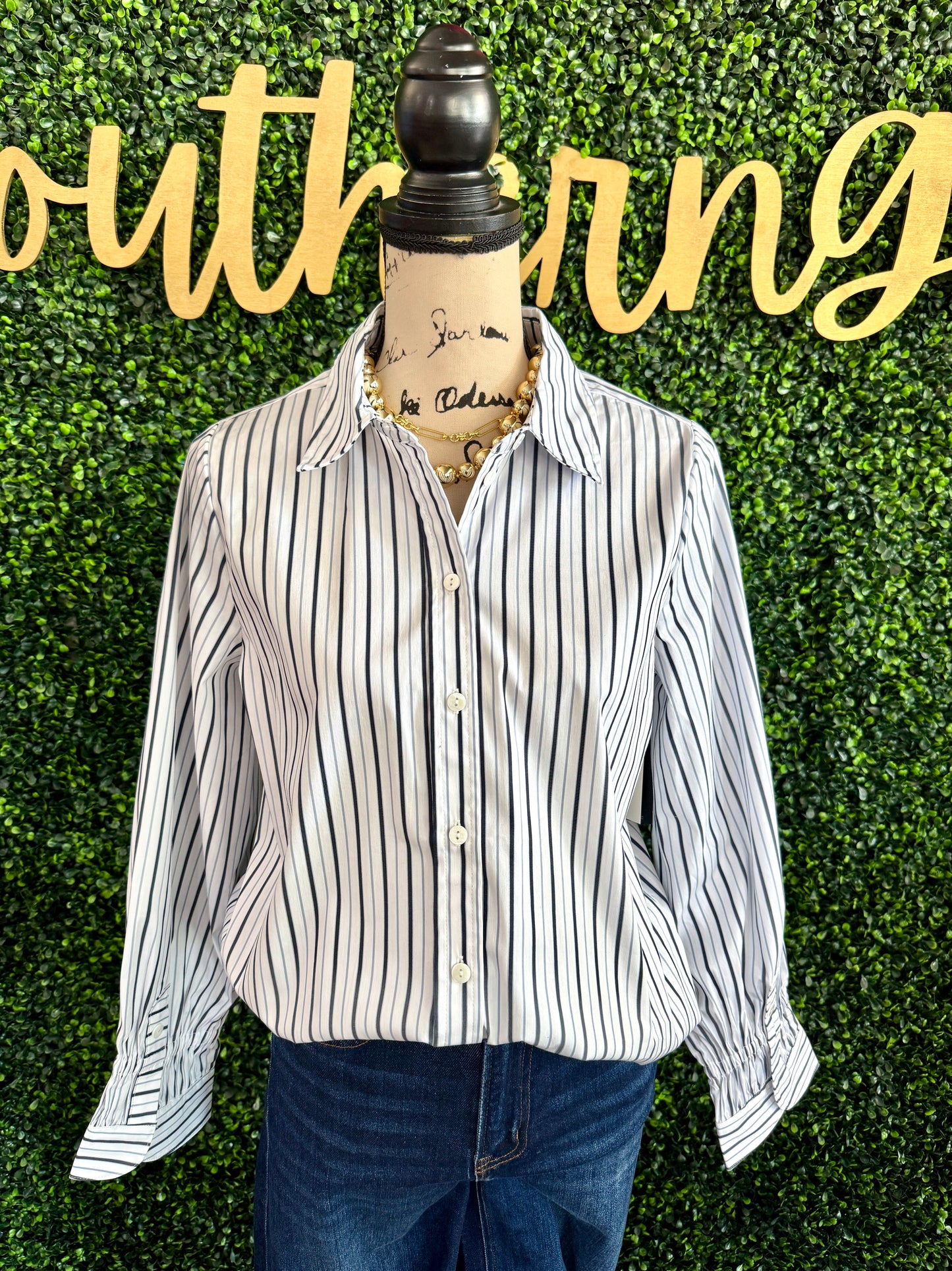 Pamela Button Up