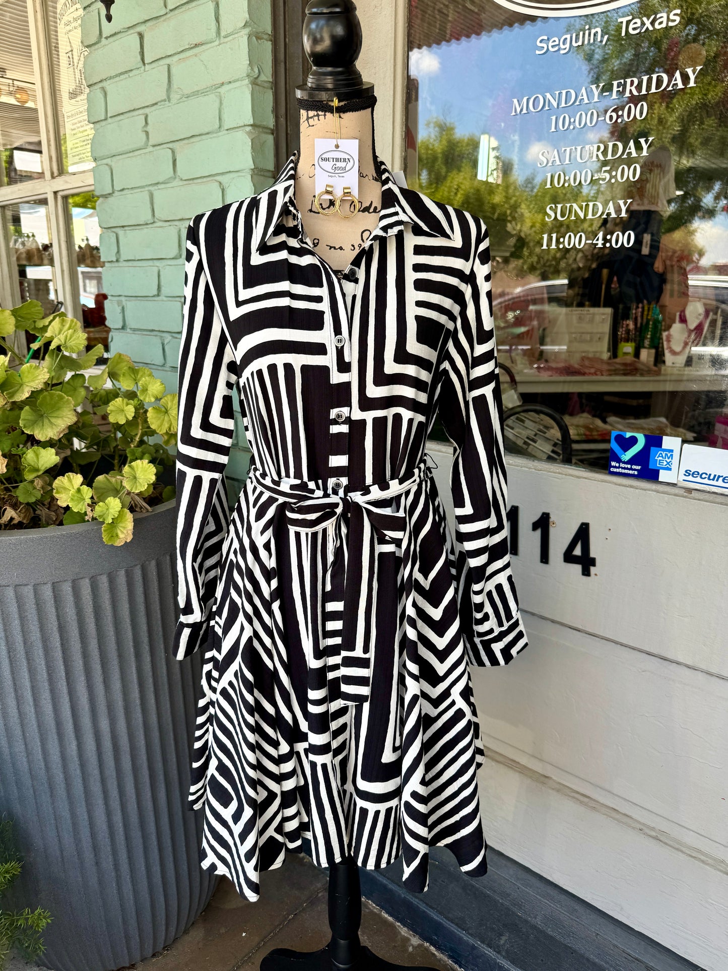 Marlowe Graphic Dress