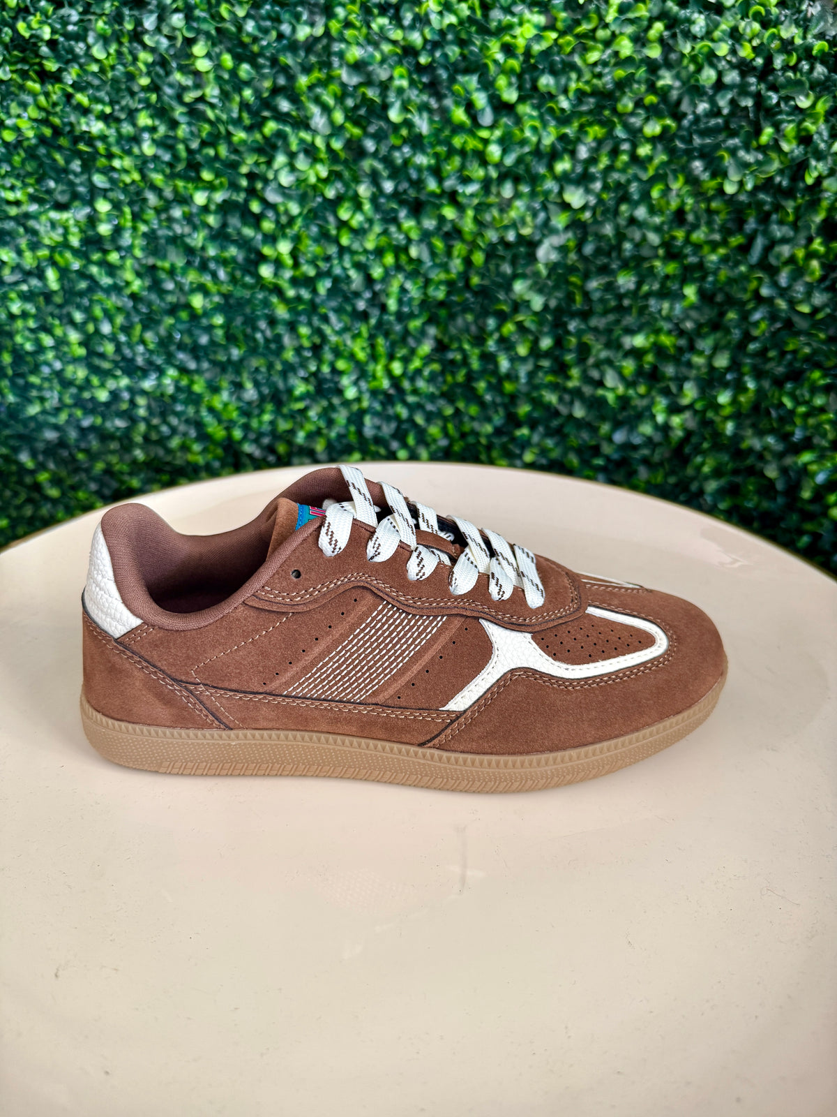Bracken Brown Sneaker